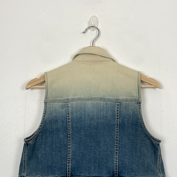 Chico's Denim Boho Fringe Cowgirl Vest Womens S Button Down 2 Pocket Blue Jacket - Picture 8 of 11